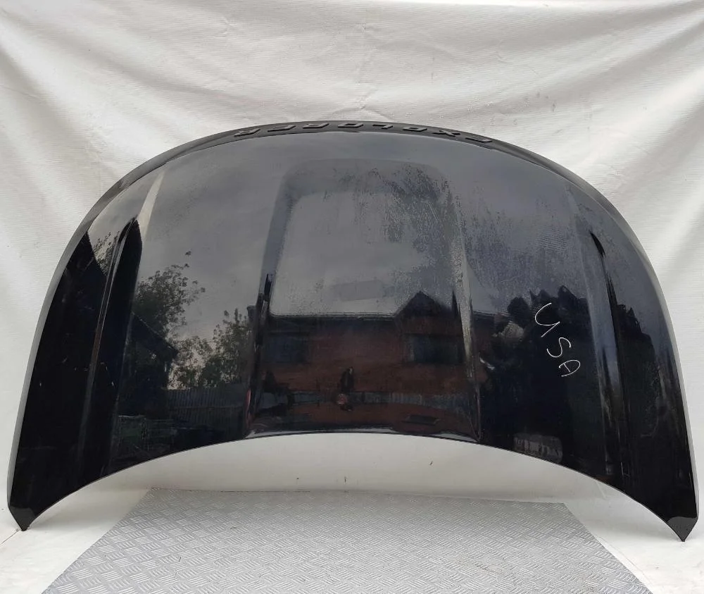 Капот Ford Explorer 5 BB5Z 16612 A 108386