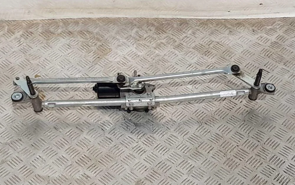 Трапеция стеклоочистителя с мотором Ford Ex 105734