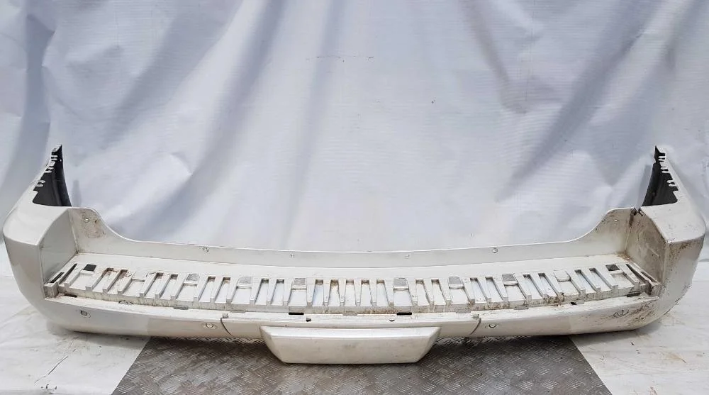 Бампер задний Chevrolet Tahoe 2006-2014 095 103564