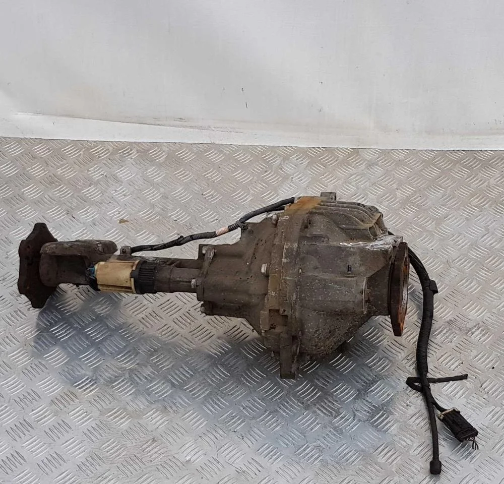 Редуктор переднего моста Chevrolet Tahoe 20 104561