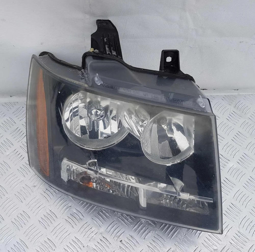 Фара передняя правая (с дефектом) Chevrolet 112651