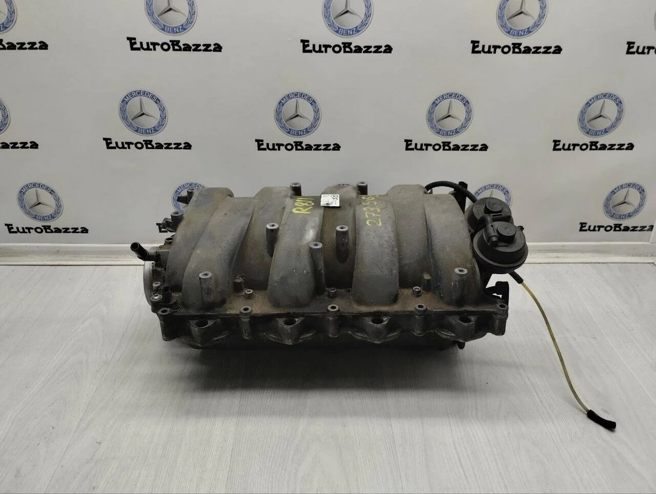 Впускной коллектор Mercedes М273