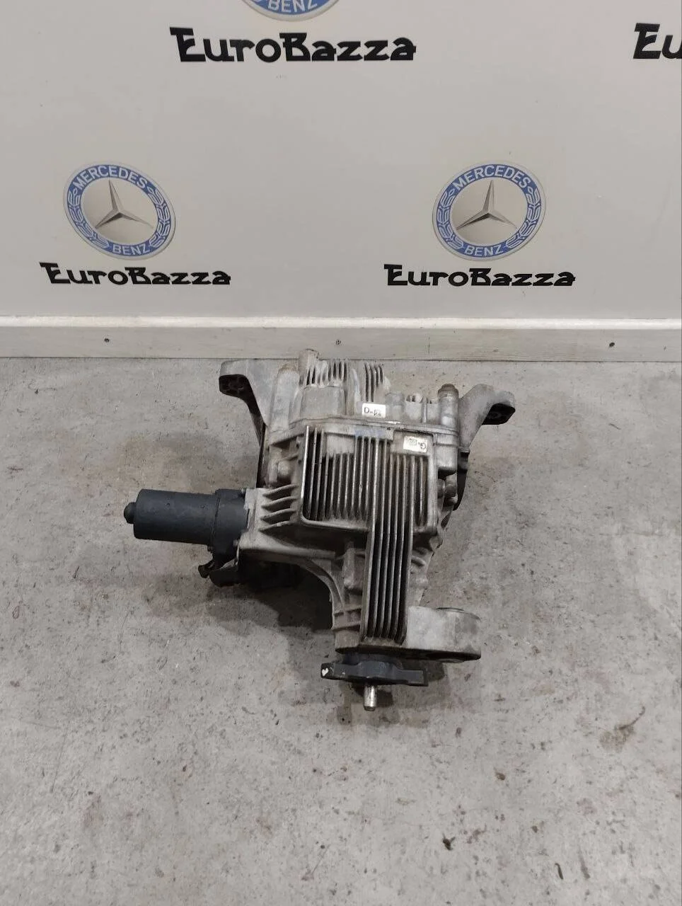 Редуктор задний Mercedes X164