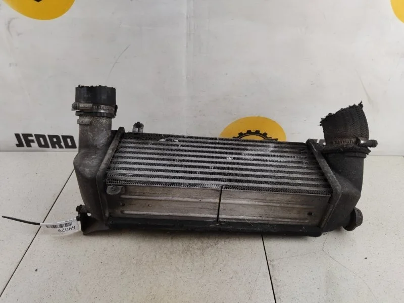 Интеркулер Hyundai Santa Fe 2010 CM