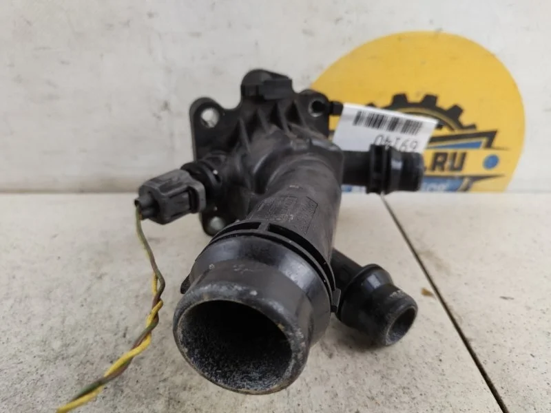 Корпус термостата Volvo V40 2013 MV