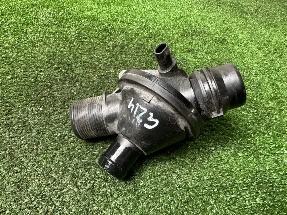 Термостат BMW 320ix F30