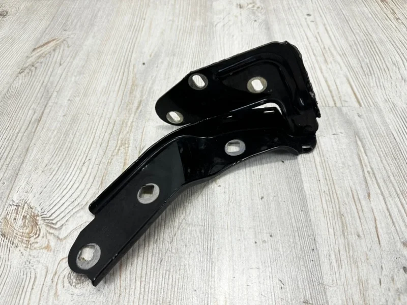 Петля капота Porsche Cayenne GTS 2015 958 (92A)