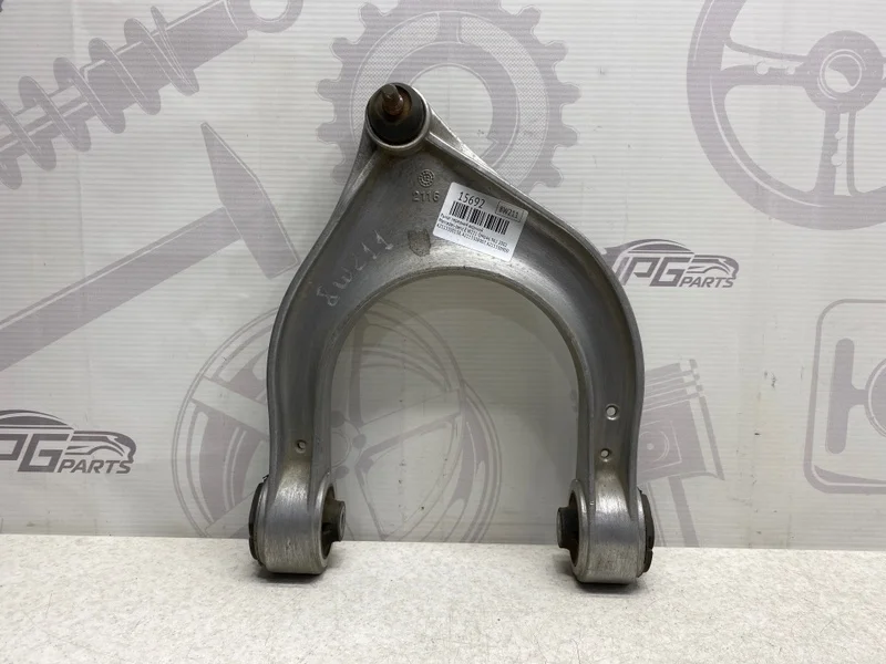 Рычаг передний верхний Mercedes-benz 2002 W211