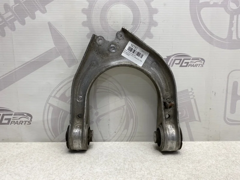 Рычаг передний верхний Mercedes-benz 2008 W211