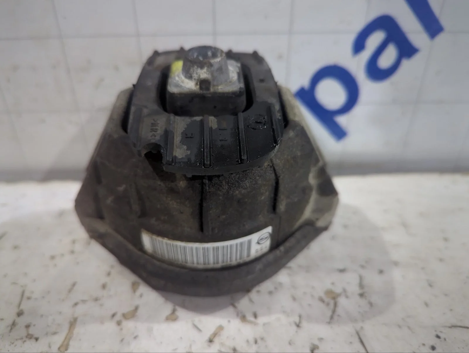 Подушка (опора) двигателя SsangYong Rexton 2012 Y250