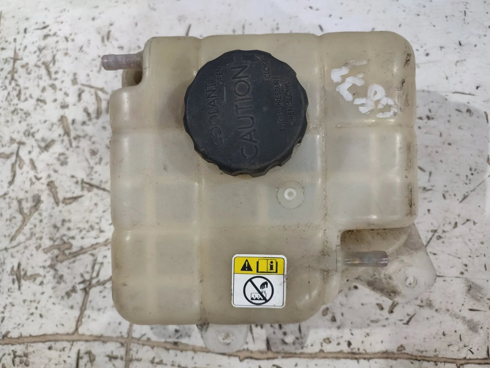 Бачок расширительный SsangYong Actyon 2015 C200