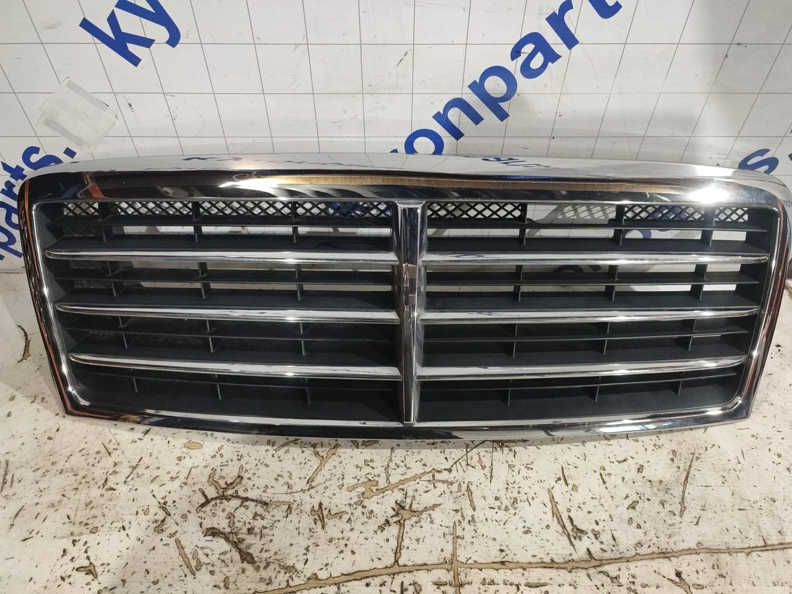 Решетка радиатора SsangYong Rexton 2012 Y250