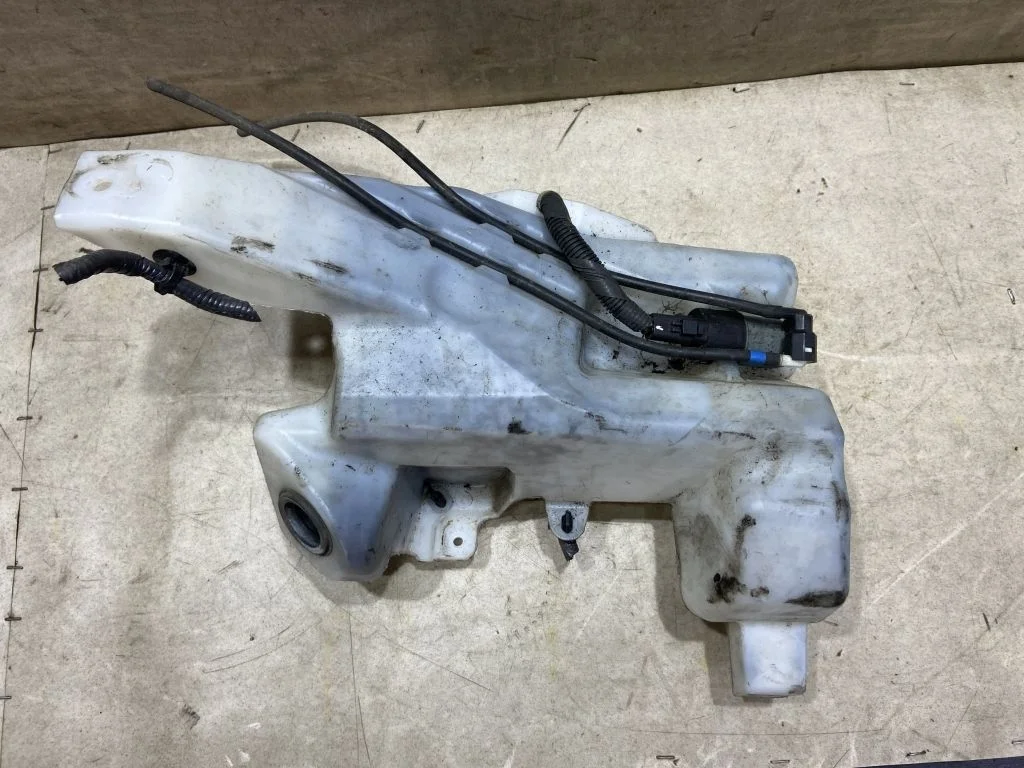 Бачок омывателя  Nissan Qashqai J11 Кашкай Джи 11