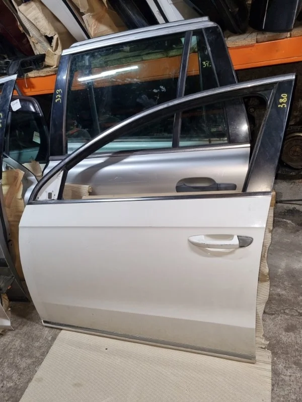 Дверь Volkswagen Passat 2013 B7
