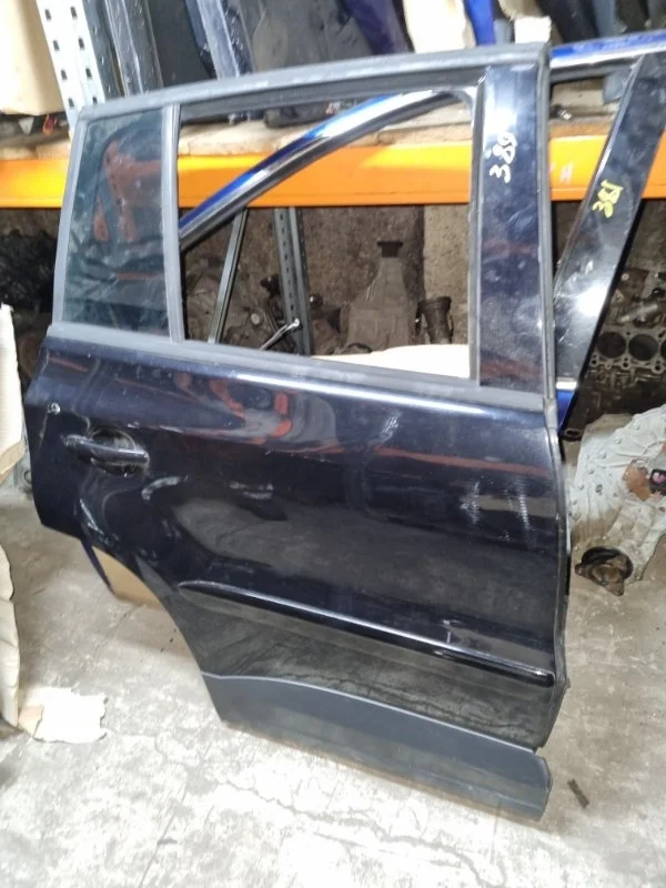 Дверь Volkswagen Tiguan 2010 5N1