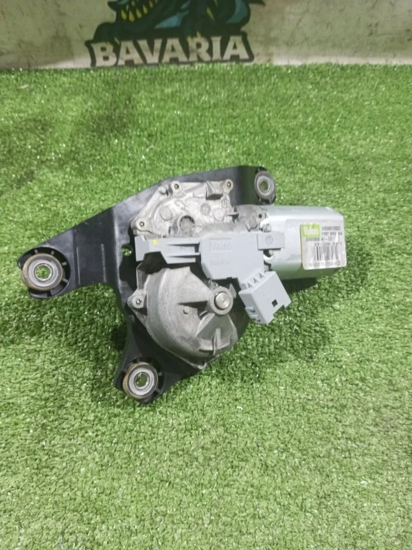 Моторчик стеклоочистителя задний BMW X1 2012 67632990856 E84 N20B20A