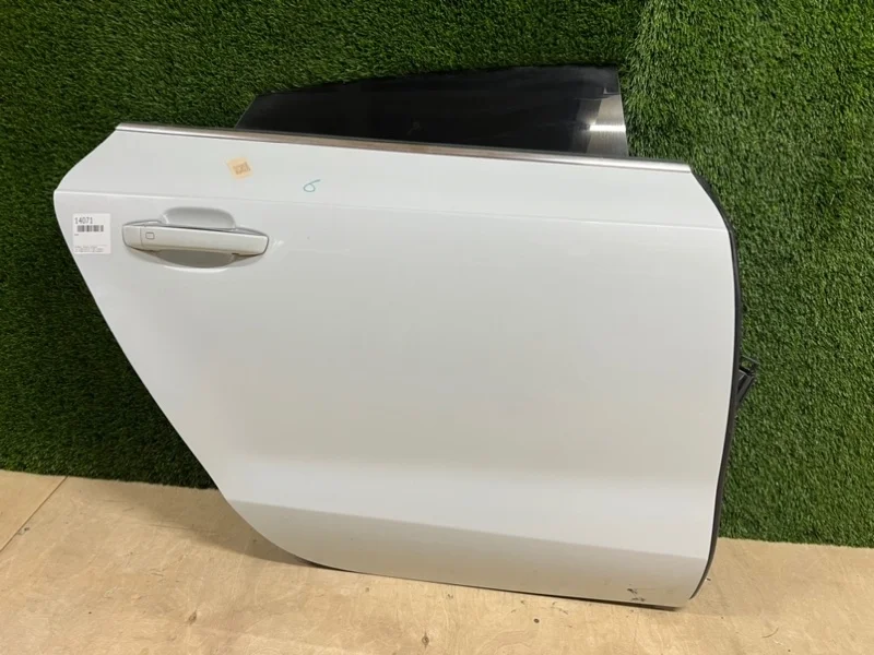 Дверь Audi A7 2013 4G8833052A 4G CGW 3.0, задняя правая