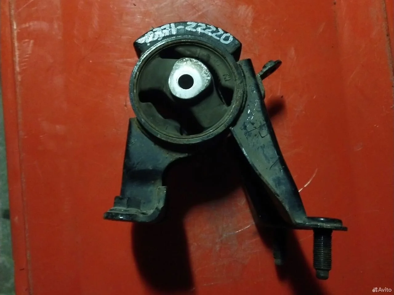 Опора двигателя задняя corolla e150