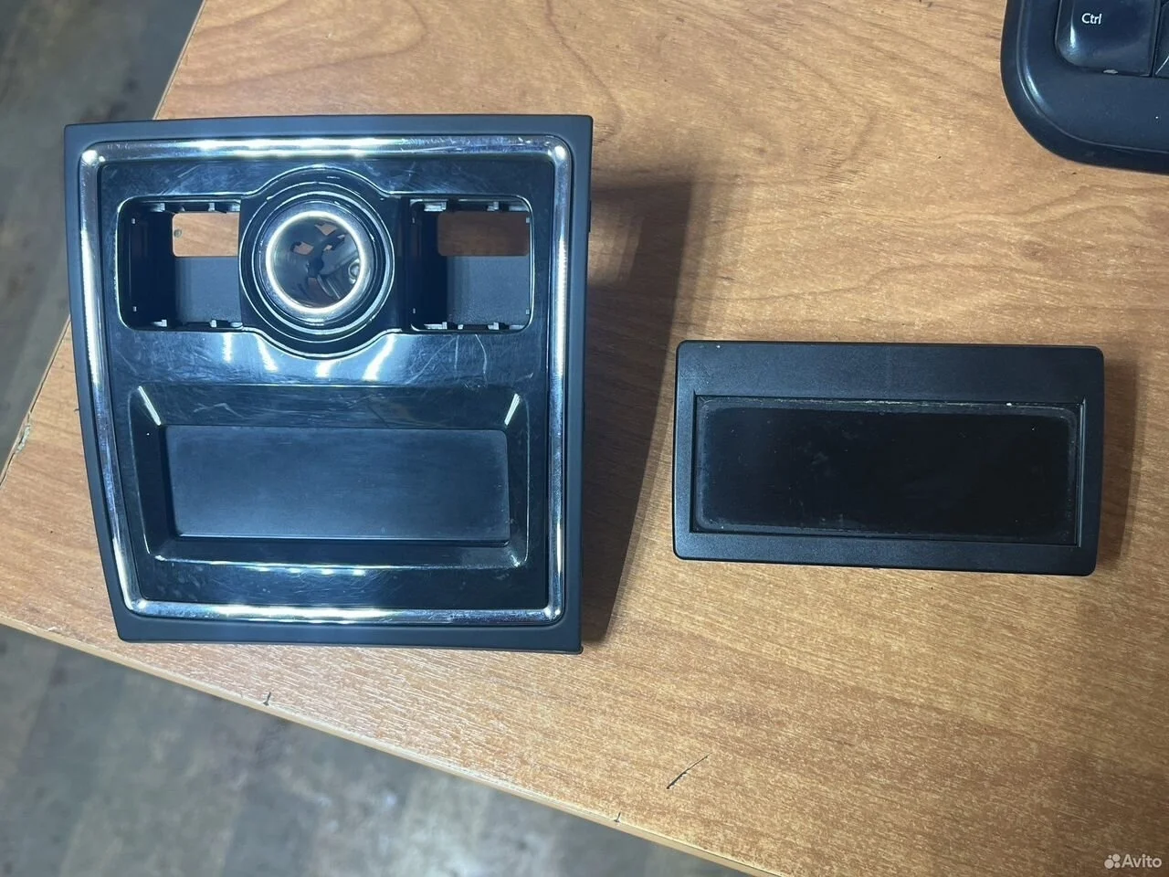 Часы аналоговые