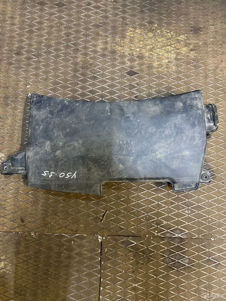 Воздухозаборник infiniti м y50