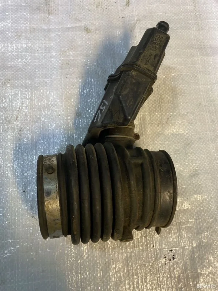 Патрубок воздушного фильтра nissan murano z51