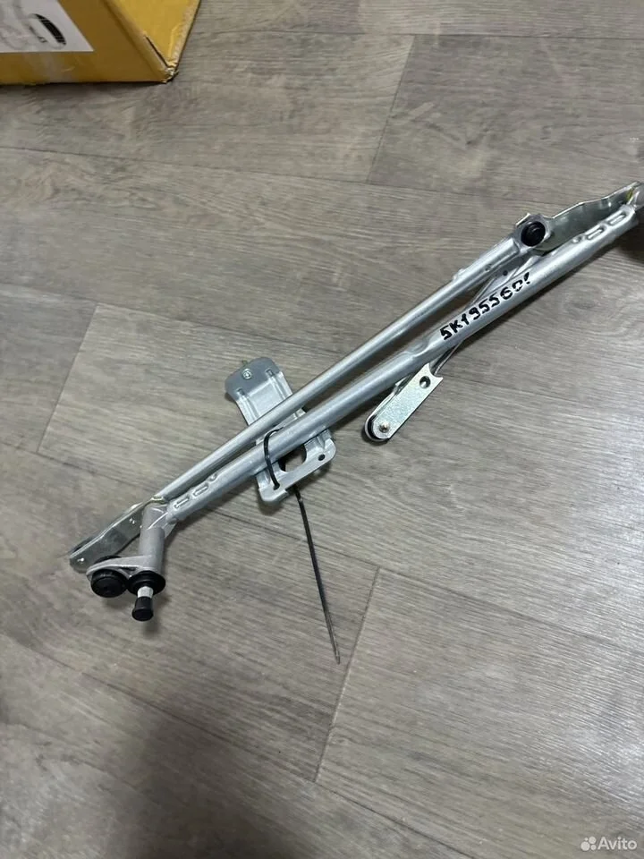 Трапеция стеклоочистителя без мотора vag