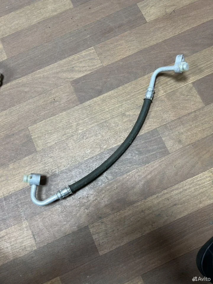 Трубка(шланг) кондиционера новый оригинал vag