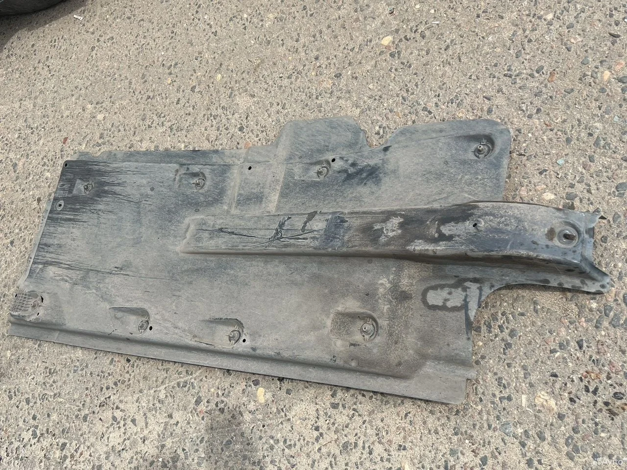 Обшивка днища левая volkswagen polo vag