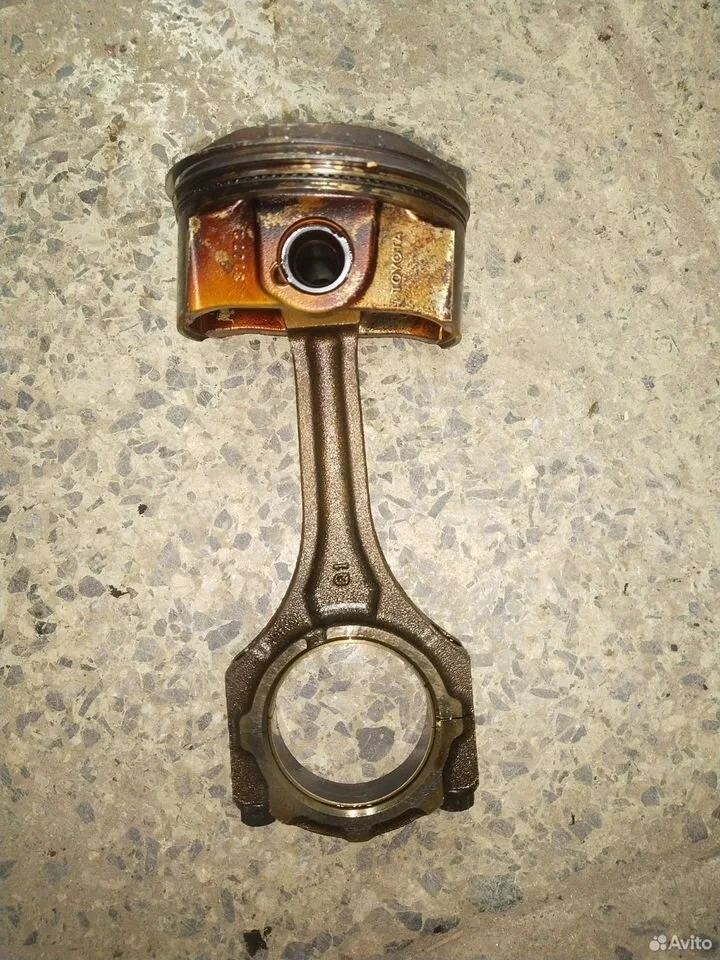 Шатун toyota