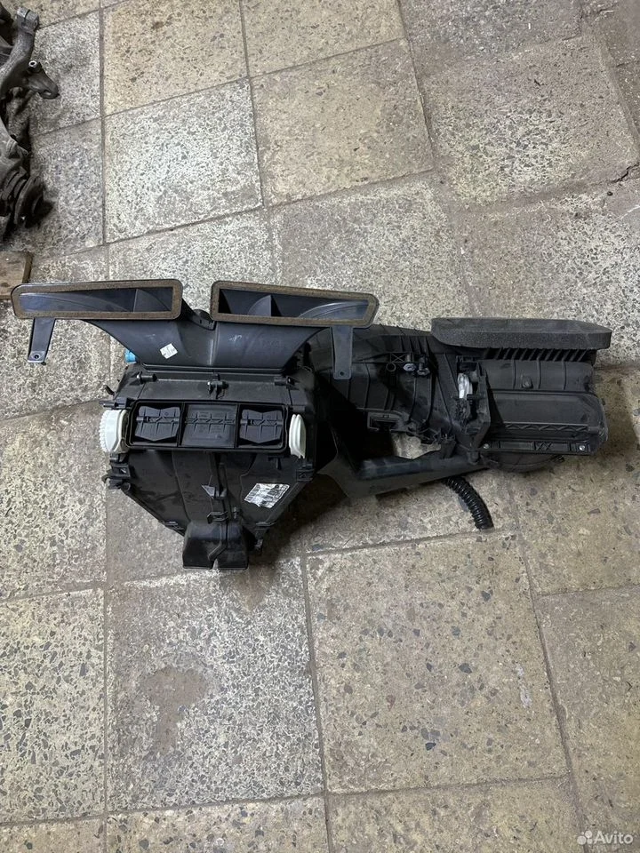 Корпус печки под климат vag