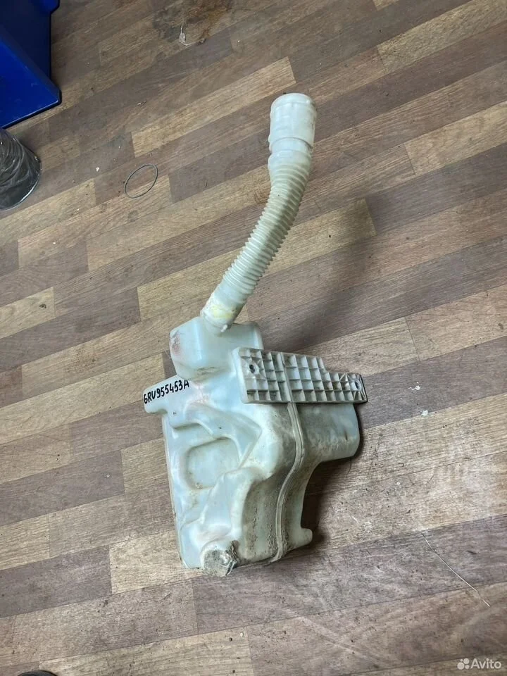 Бачок омывателя на volkswagen polo vag