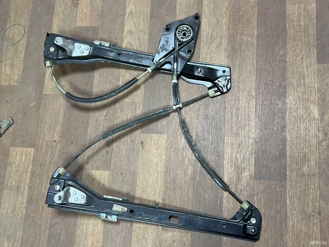 Стеклоподъемник передний правый vw polo sedan vag