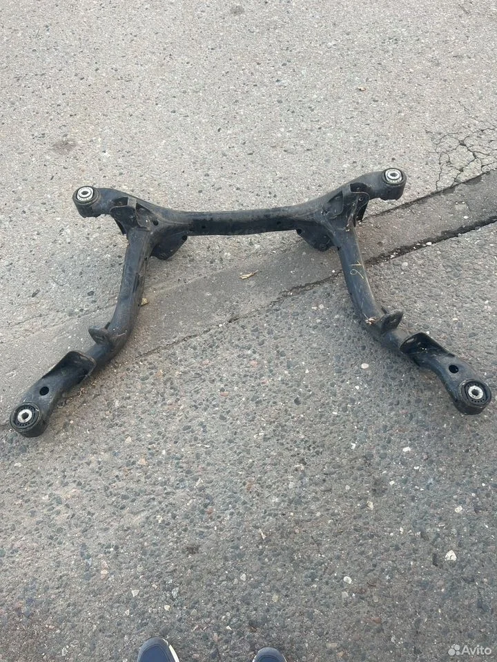 Подрамник задний передний привод vag