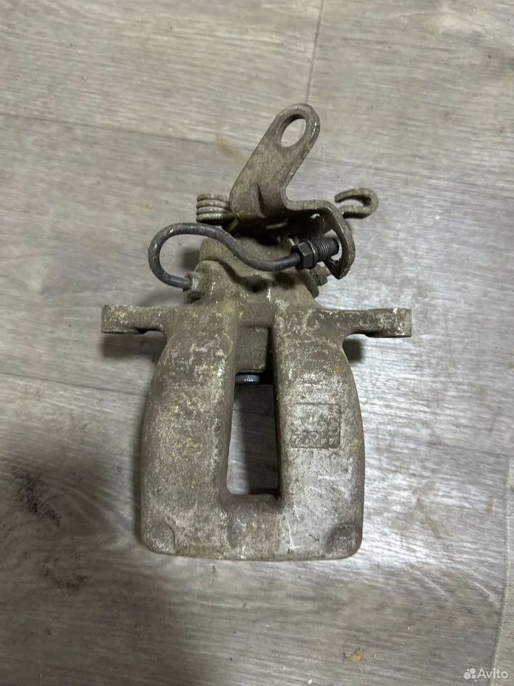 Суппорт тормозной задний левый lucas vag