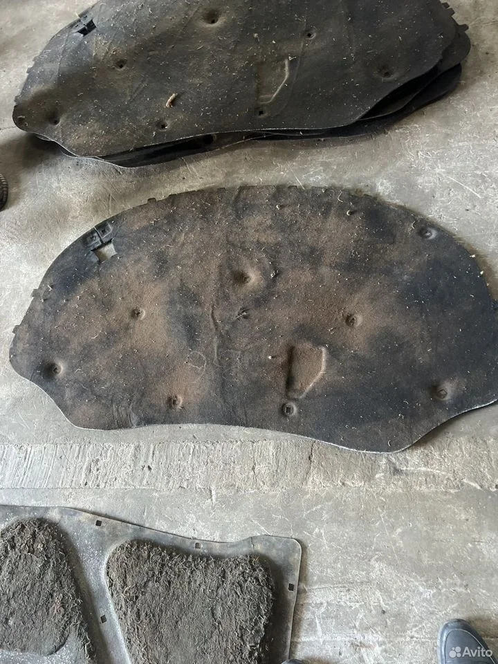 Утеплитель капота vag 3c0863831a