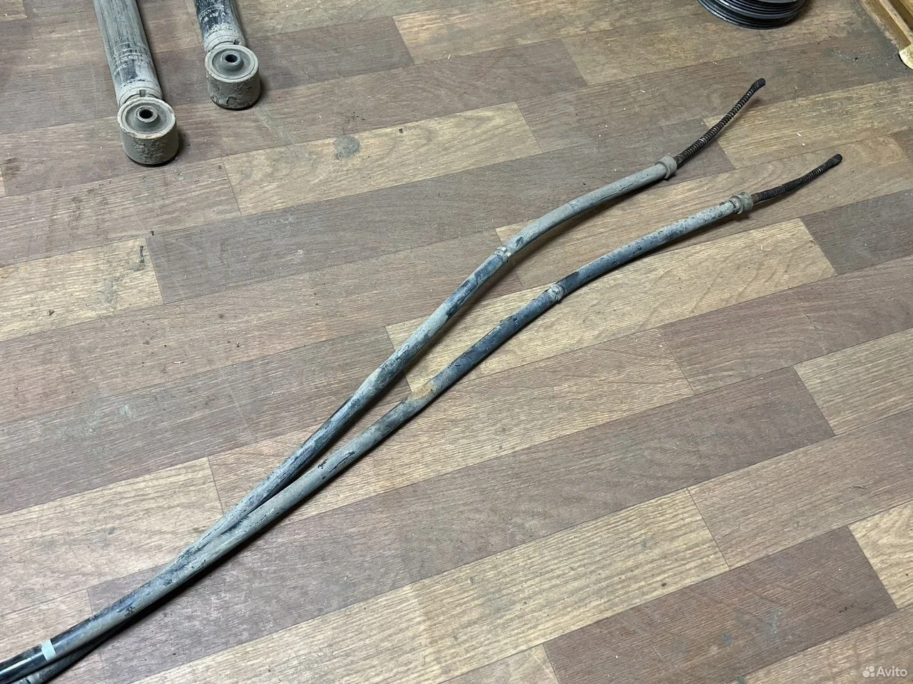 Трос ручного тормоза vw,audi, skoda vag