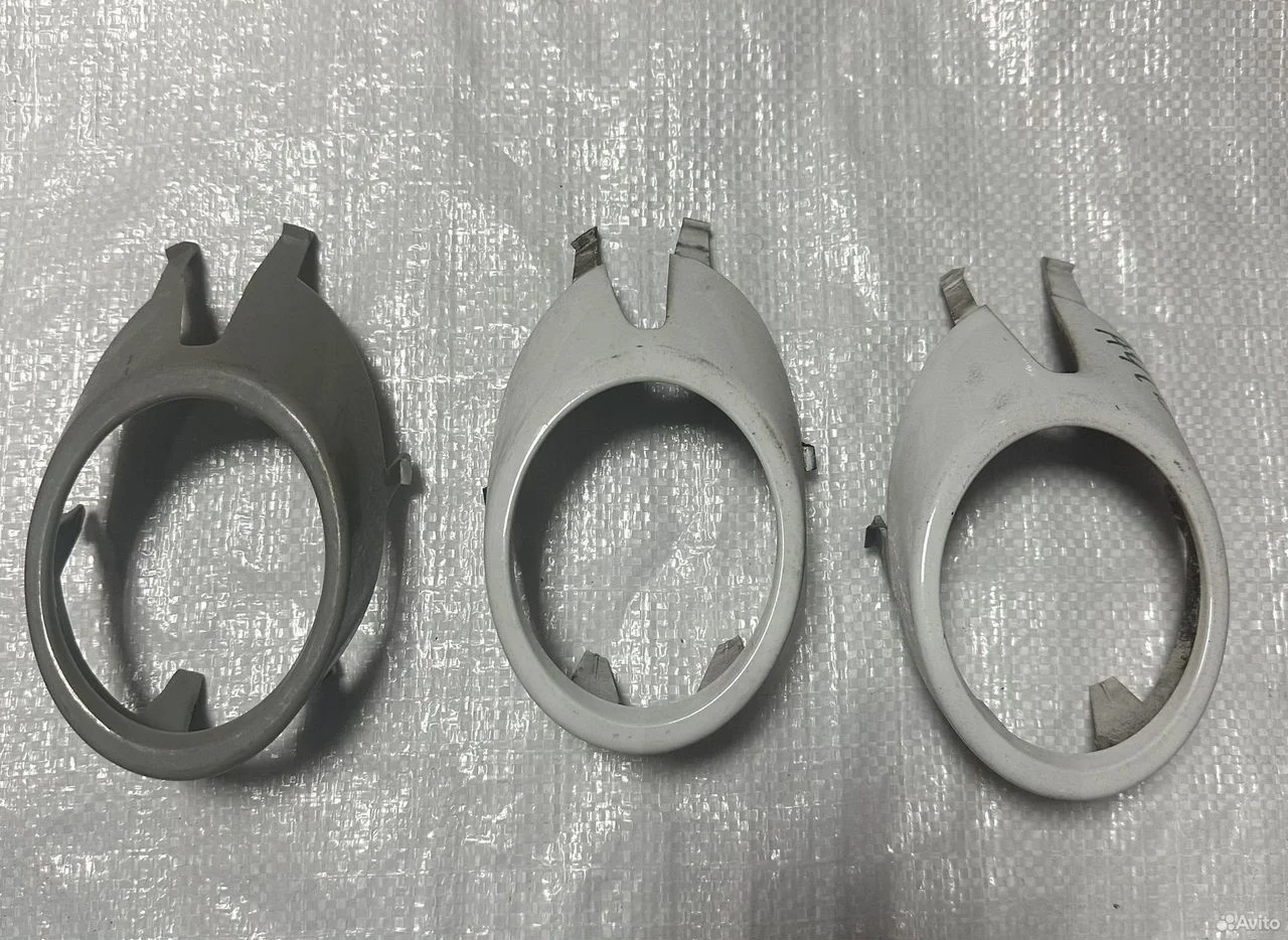 Накладка на туманку левая audi a4 8e vag