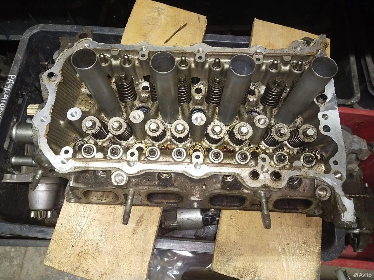 Головка блока цилиндров toyota