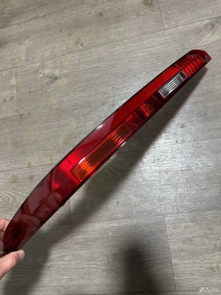 Фонарь в задний бампер левый vag