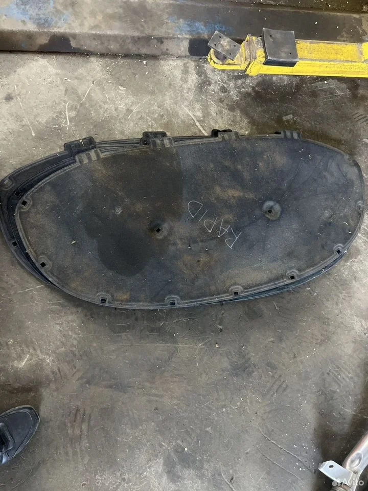 Утеплитель капота vag 5ja863831