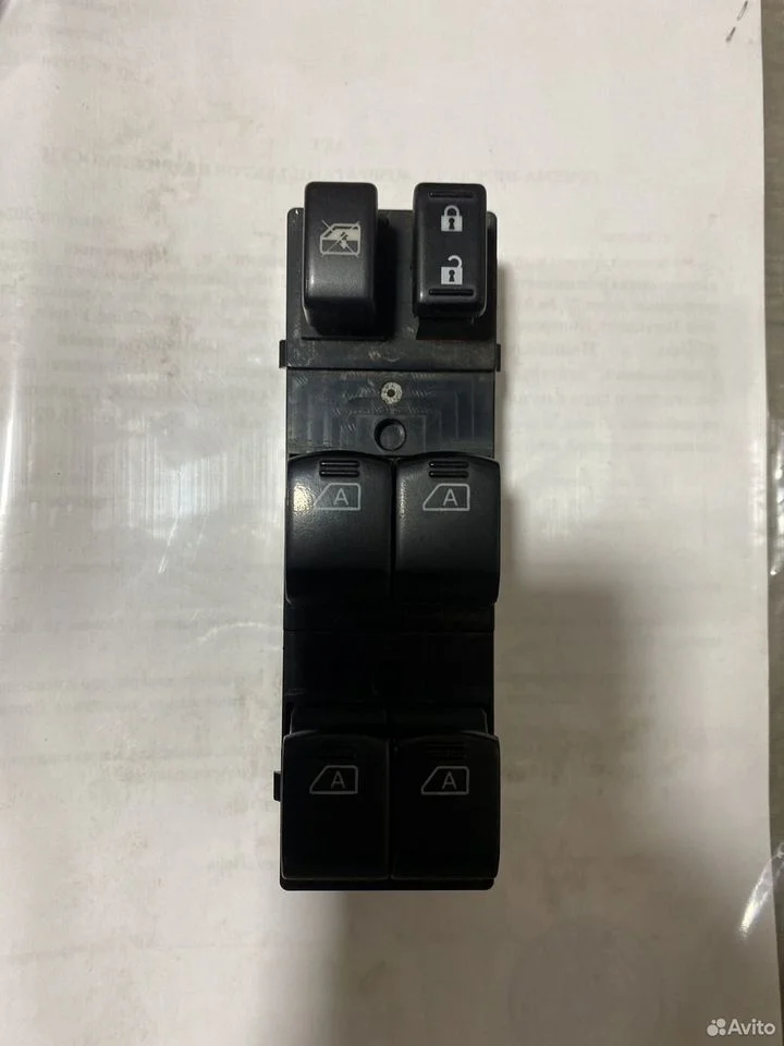 Блок управления стеклоподъемниками infiniti