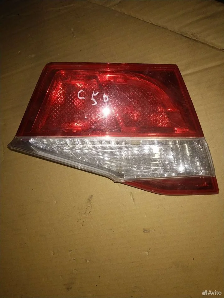 Фонарь задний левый