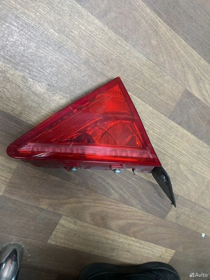 Фонарь левый внутренний светодиодный ауди a7 4g