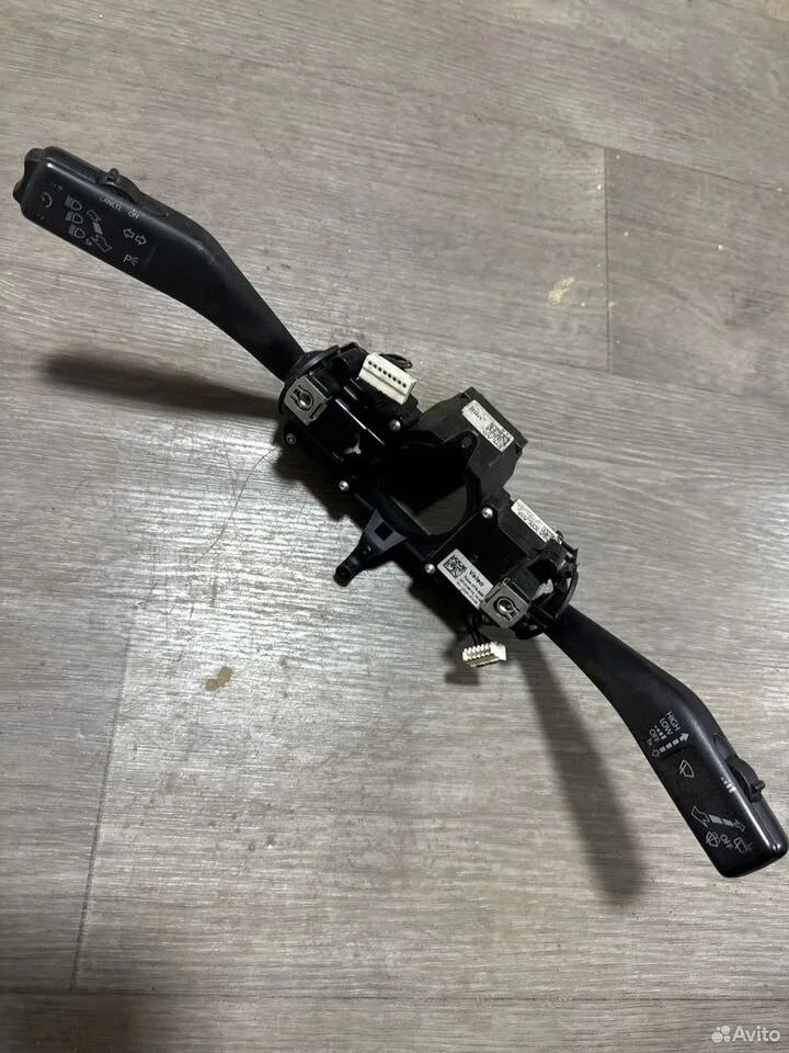 Комплект подрулевых переключателей vag