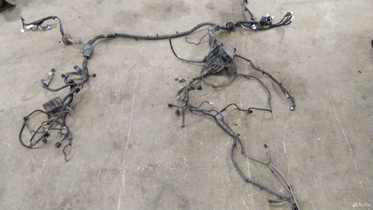 Проводка электрика на toyota highlander 2011год