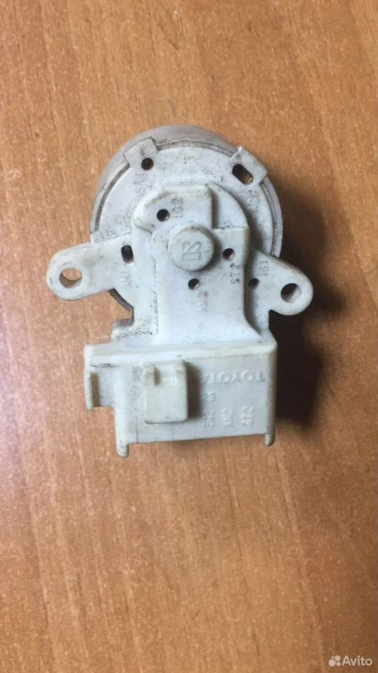 Контактная группа замка зажигания toyota