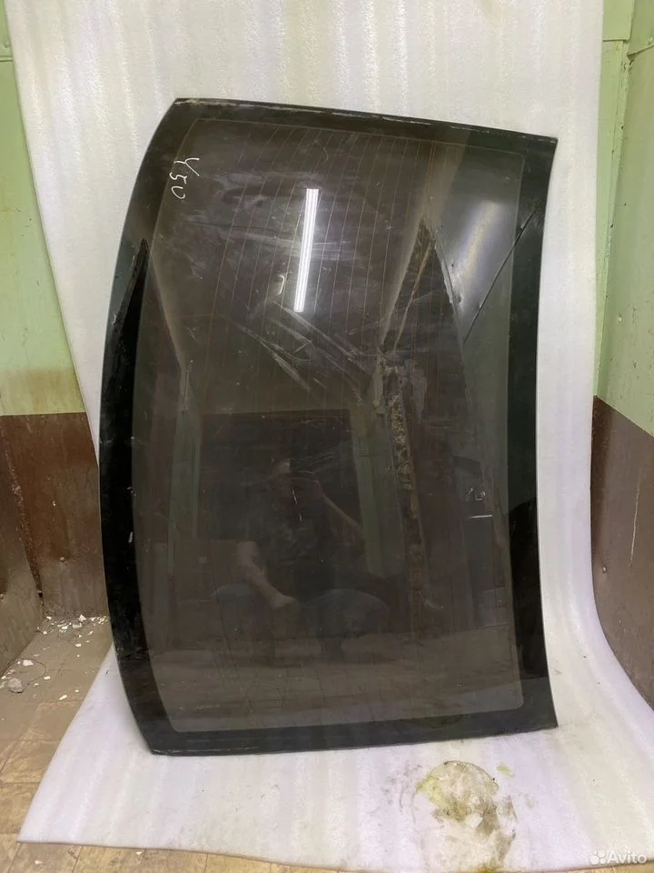 Стекло заднее infiniti m35 y50