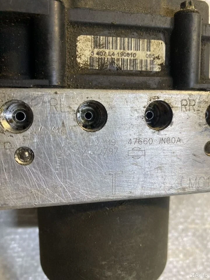 Блок abs nissan teana j32