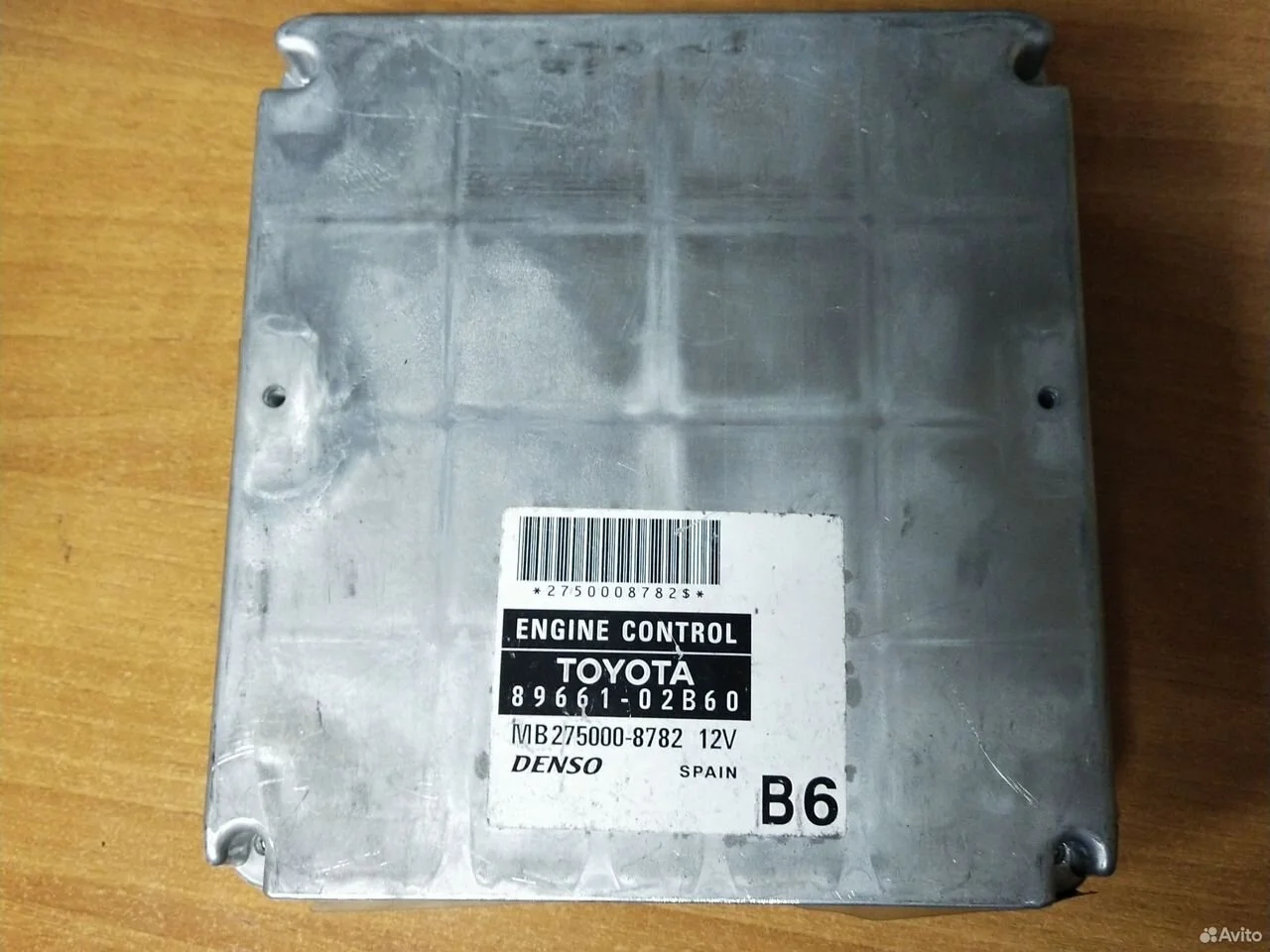 Блок управления двигателем на toyota
