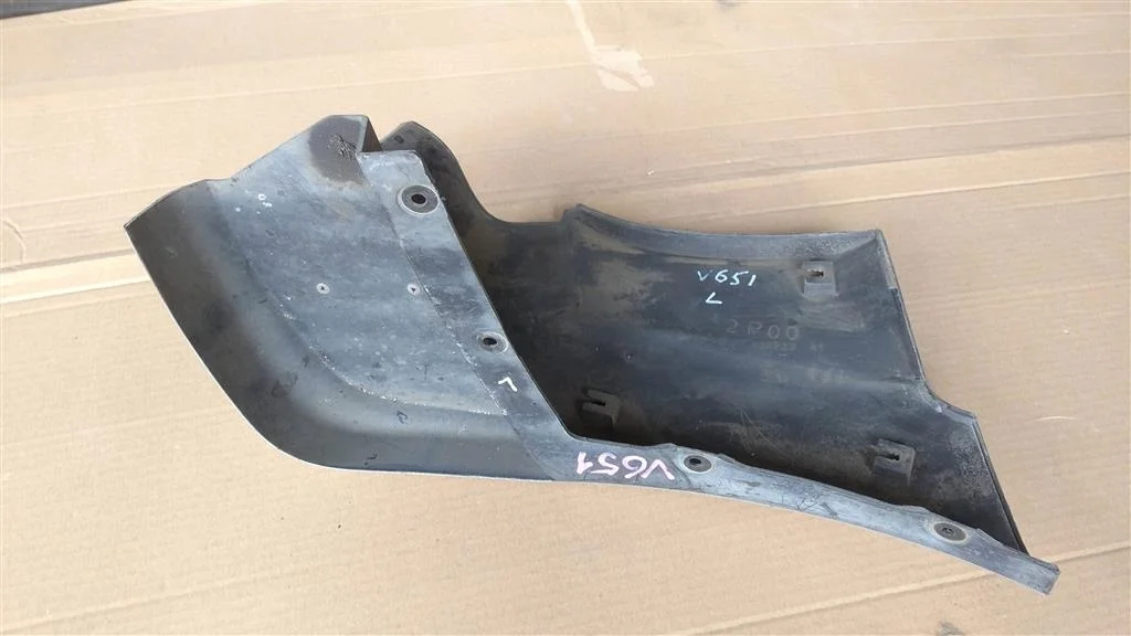 Б.у. брызговик MITSUBISHI PAJERO V65W MITSUBISHI PAJERO V65W